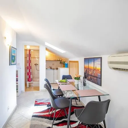 Klaic - Magic Sea View Apartment