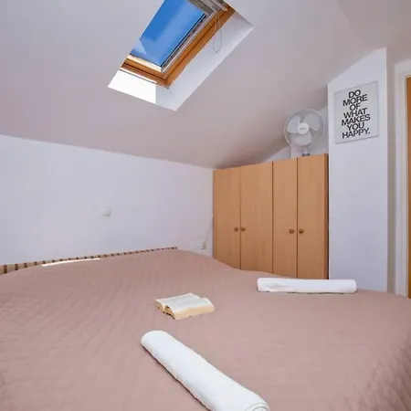 Klaic - Magic Sea View Apartment